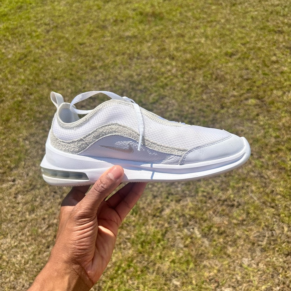 Nike Women's Air Max Estrea sneaker